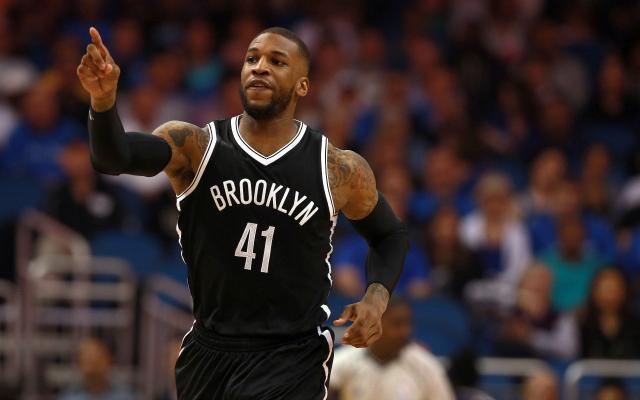 欧冠6队已被淘汰！前8确定2席位，5豪门握主动权 曼城皇马有点悬.