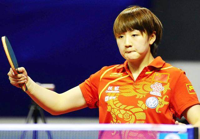 没脸见人了，费耶诺德队史第三次欧战半场丢四球