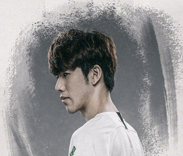 曼联中场阵 曼联中场阵