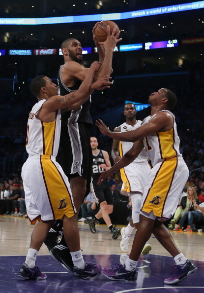 马卡：巴萨的替补席非常豪华，主力与替补之间的界限愈发模糊