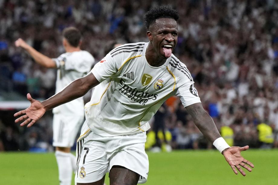 继而扩散至 继而扩散至